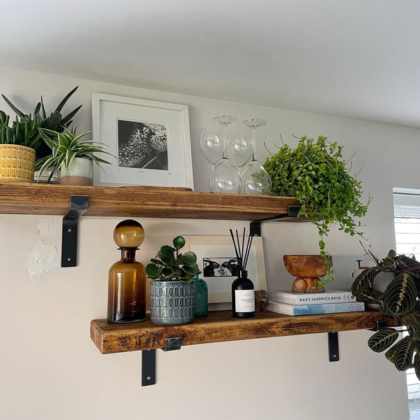 Ashstead Shelf (with handmade brackets)